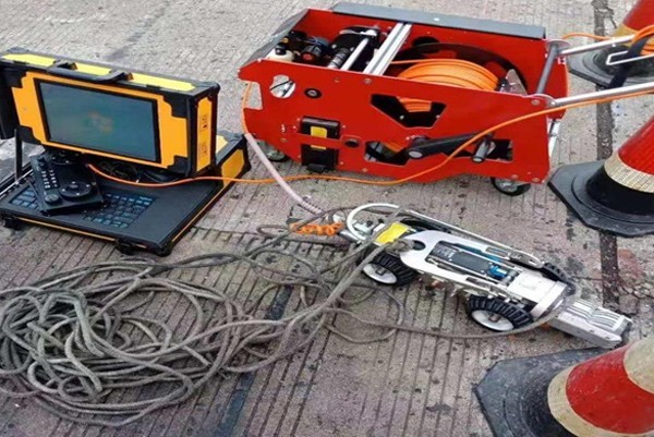 西宁CCTV管道检测机器人